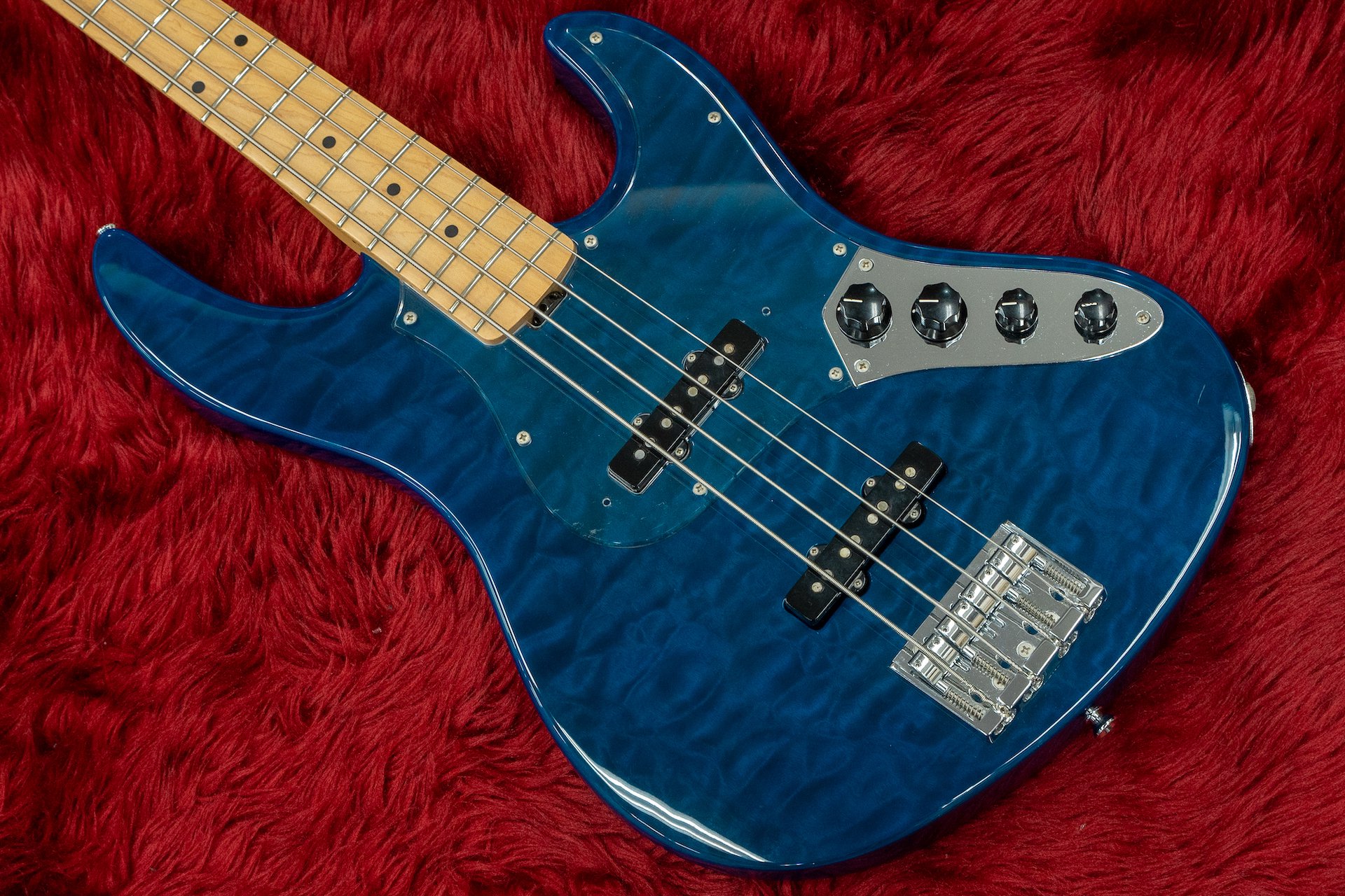 Edwards / E-AM-150QM Blue