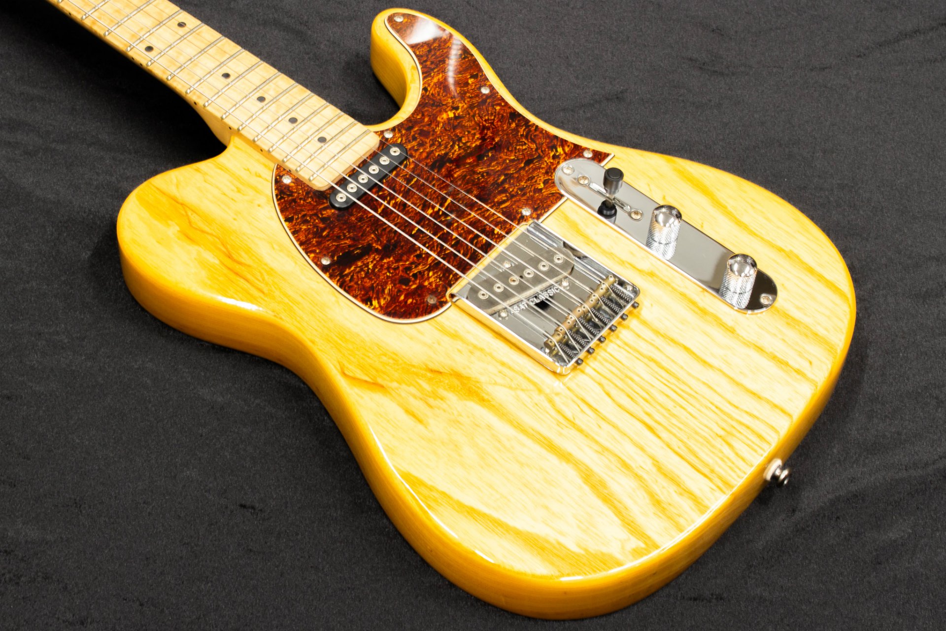 G&L / Tribute ASAT Classic NAT/M