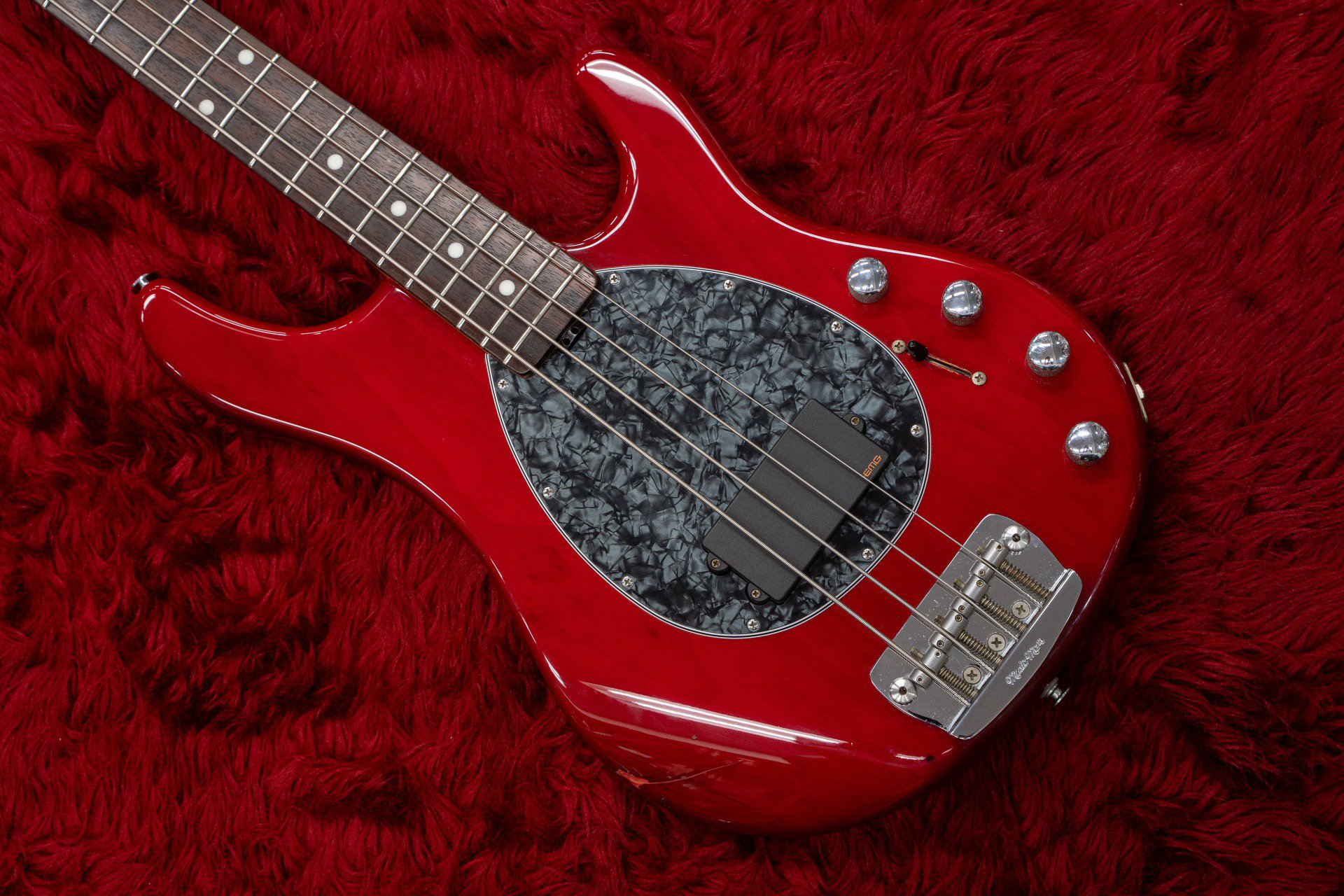 ERNIE BALL MUSIC MAN / Sterling 4 H RED