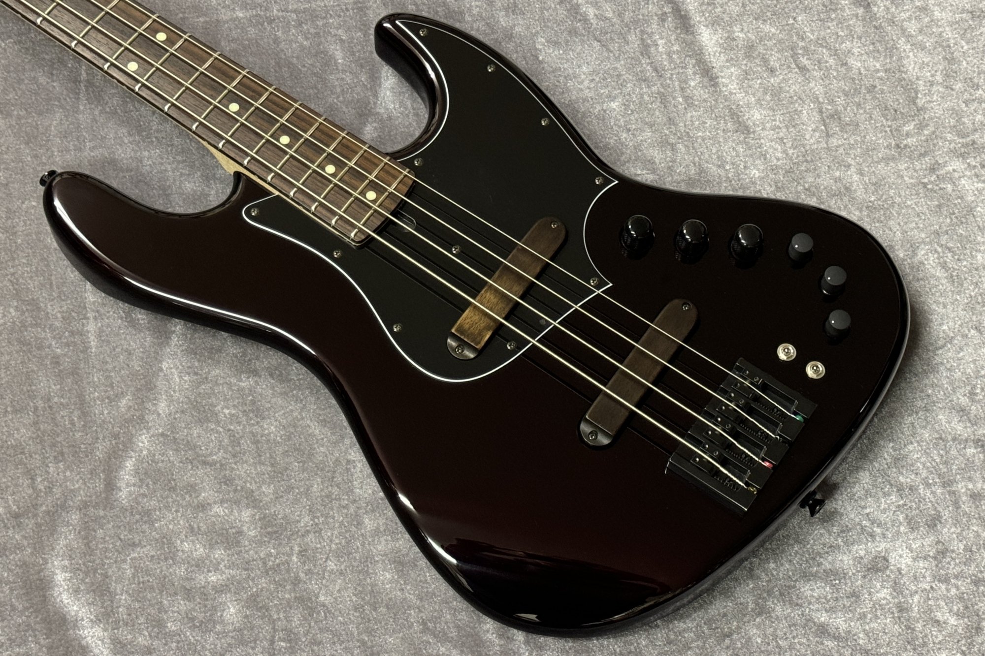 Xotic / XJ-1T 4st Black Cherry Metallic