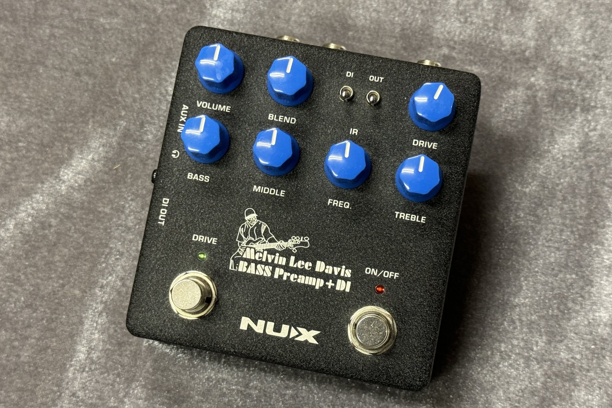 NUX / Melvin Lee Davis Bass Preamp + DI