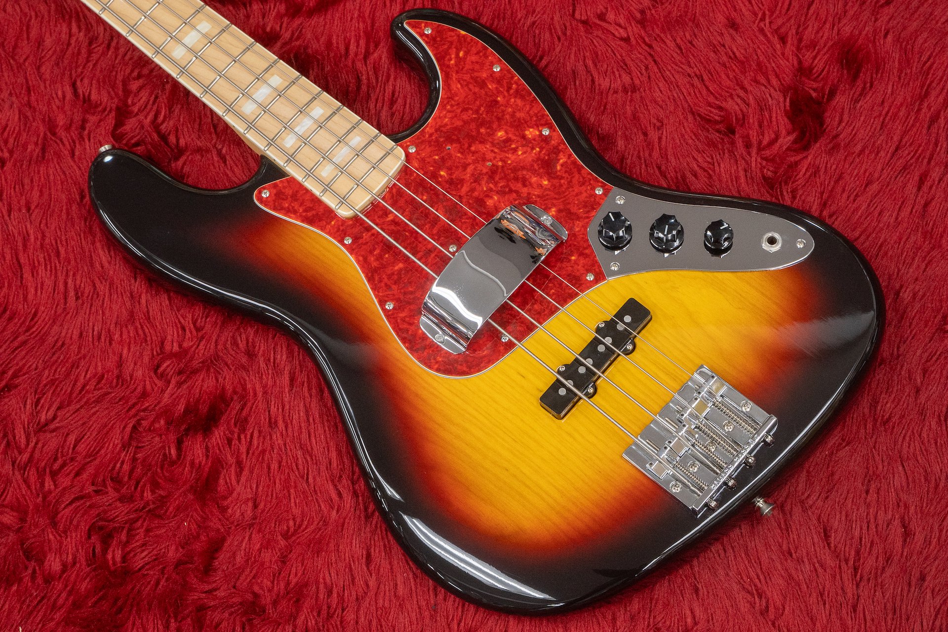 Fender Japan / JB75-90US 3TS/M mod. 2002~2004年製