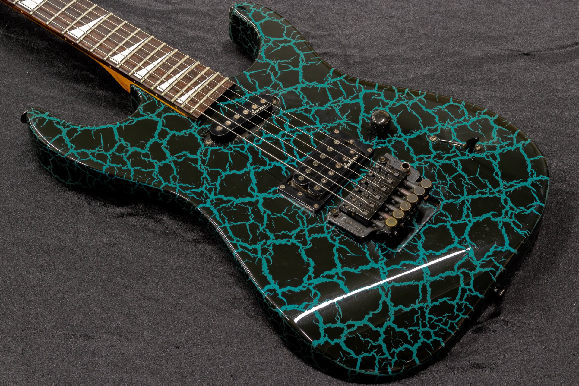 Charvel / DK-85 Blue Crackle&