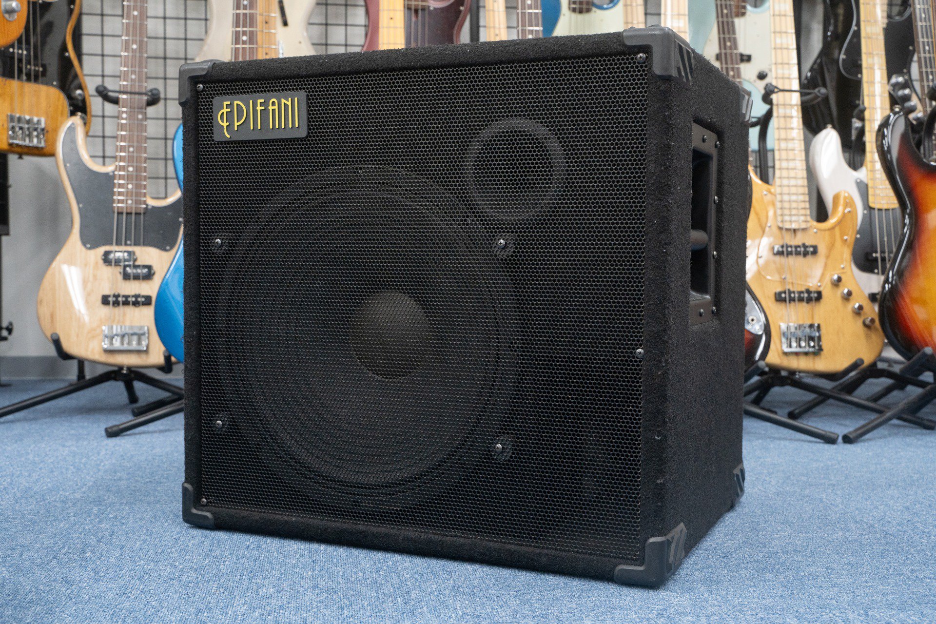 Epifani / T115UL 4Ω 400W