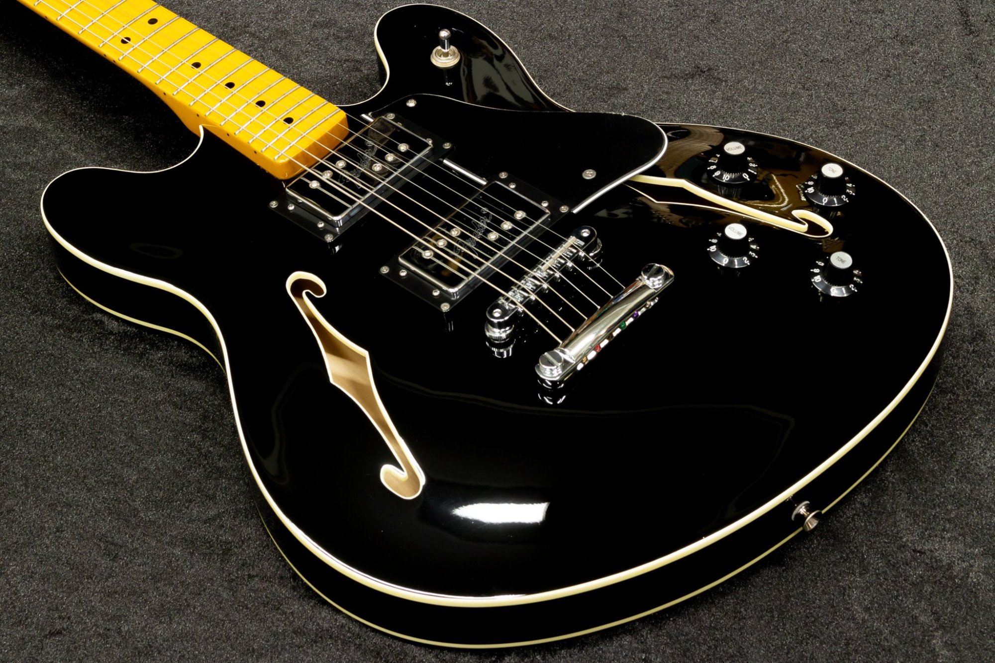 Fender / Modern Player Starcaster BLK