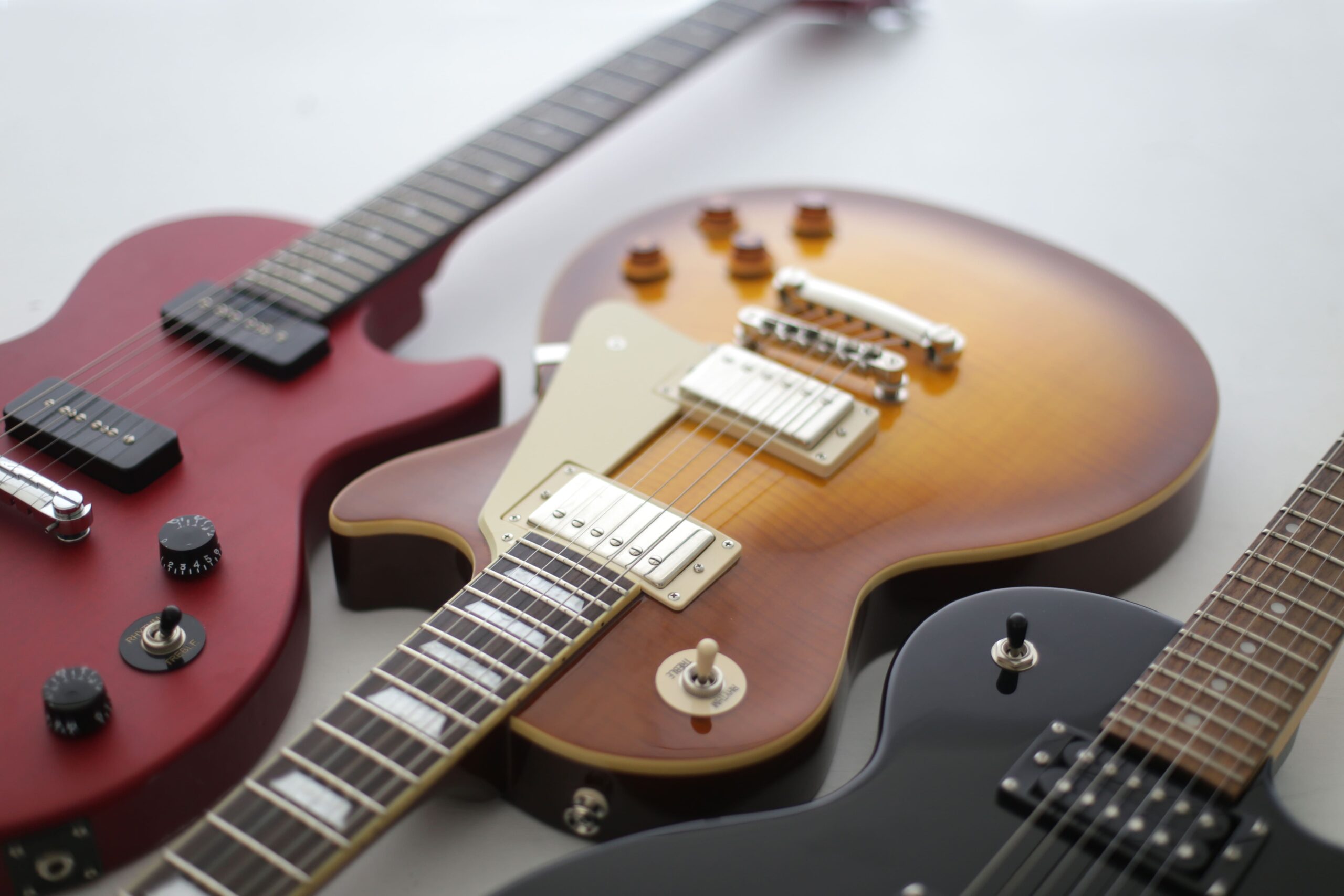 神奈川県横浜市の買取GEEKが解説するギター配線材と楽器買取の専門知識